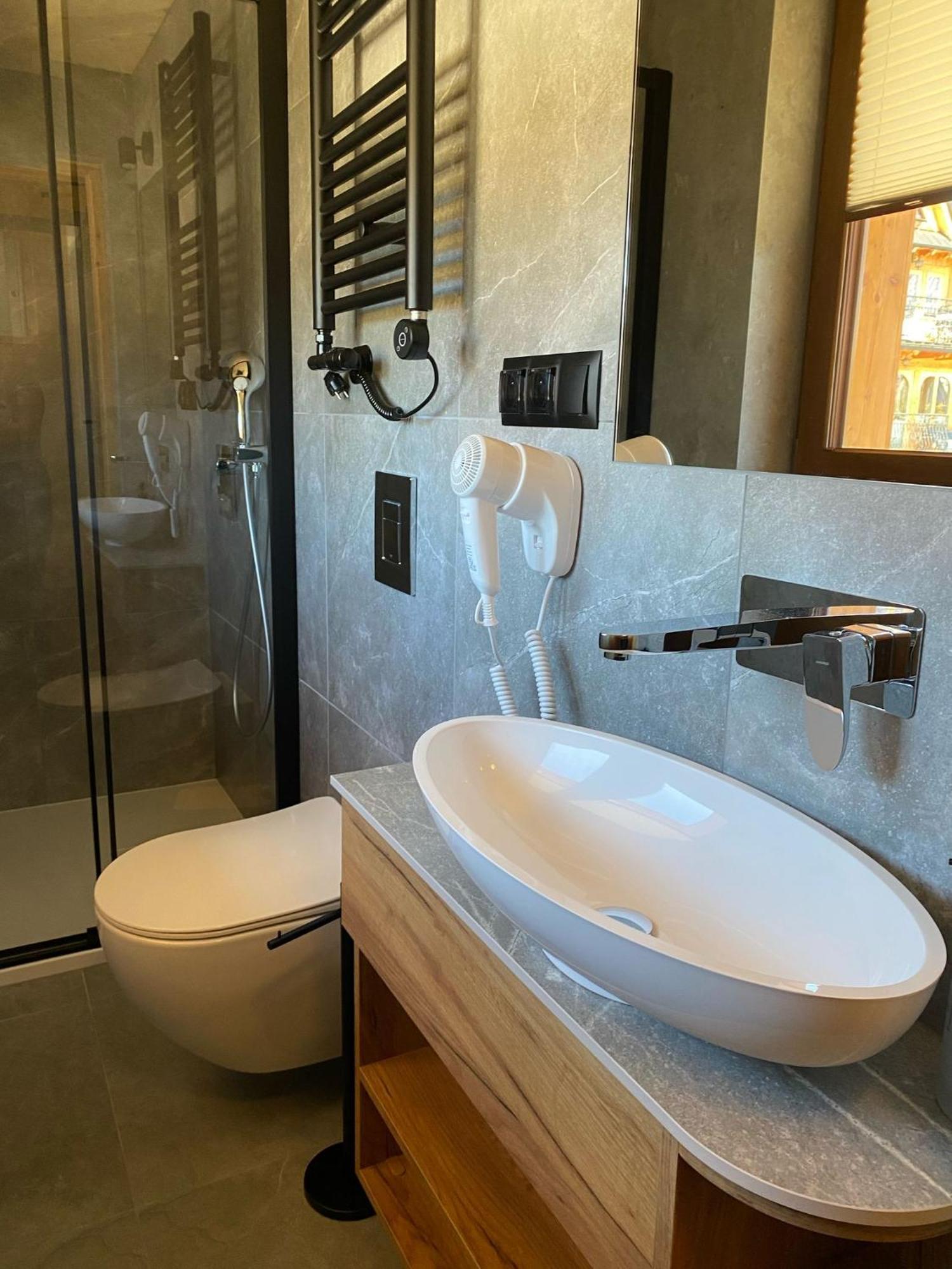 Swiatlomir Apartment